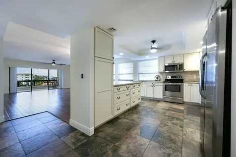 1036 Us Highway 1 North Palm Beach FL 33408