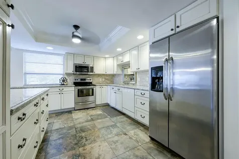 1036 Us Highway 1 North Palm Beach FL 33408