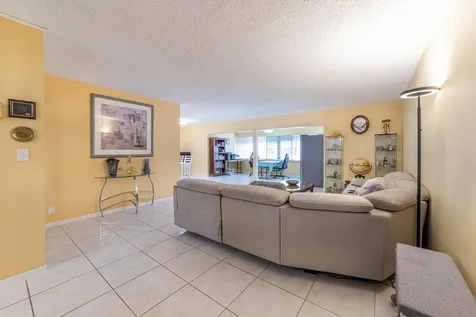 6548 Spring Bottom Way Boca Raton FL 33433