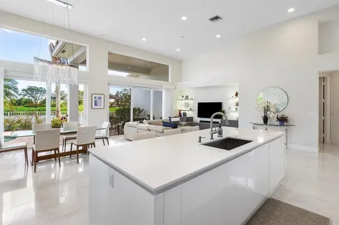 4120 Nw Briarcliff Circle Boca Raton FL 33496