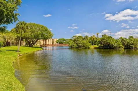 450 Egret Circle Delray Beach FL 33444
