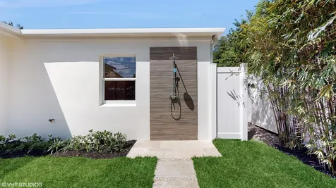 131 Harvard Drive Lake Worth Beach FL 33460