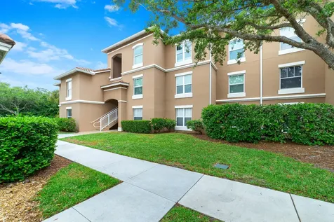 5095 Fairways Circle Vero Beach FL 32967