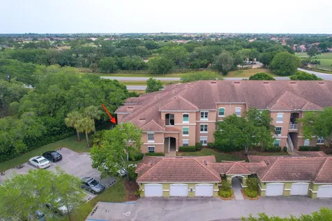 5095 Fairways Circle Vero Beach FL 32967