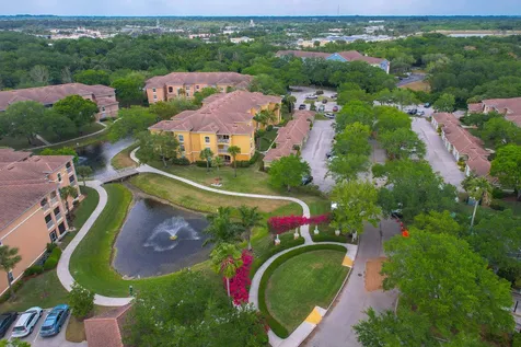 5095 Fairways Circle Vero Beach FL 32967