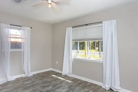 607 Hollywood Boulevard Mary Esther FL 32569