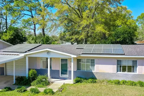607 Hollywood Boulevard Mary Esther FL 32569