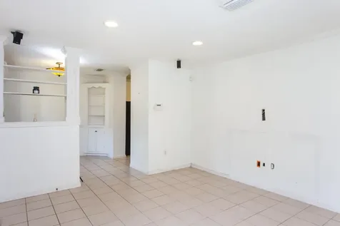607 Hollywood Boulevard Mary Esther FL 32569
