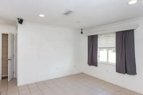 607 Hollywood Boulevard Mary Esther FL 32569