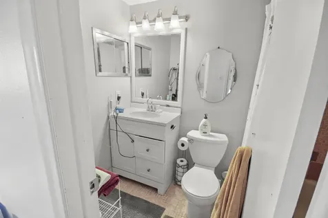 560 Horizons Boynton Beach FL 33435