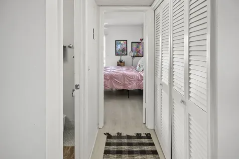 560 Horizons Boynton Beach FL 33435
