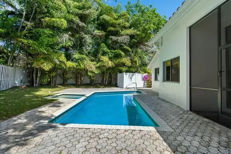 2437 Nw 64th Street Boca Raton FL 33496