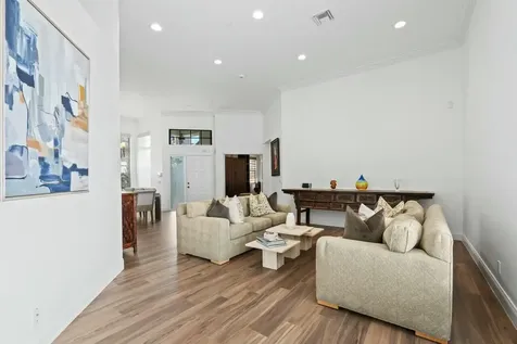 2437 Nw 64th Street Boca Raton FL 33496