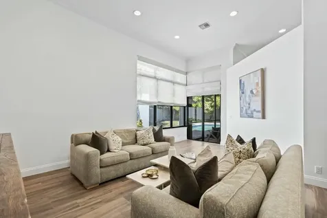 2437 Nw 64th Street Boca Raton FL 33496