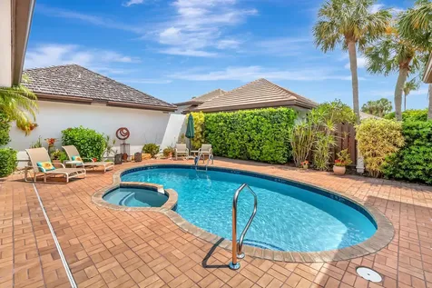 20566 Linksview Circle Boca Raton FL 33434