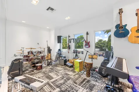 7047 San Sebastian Circle Boca Raton FL 33433