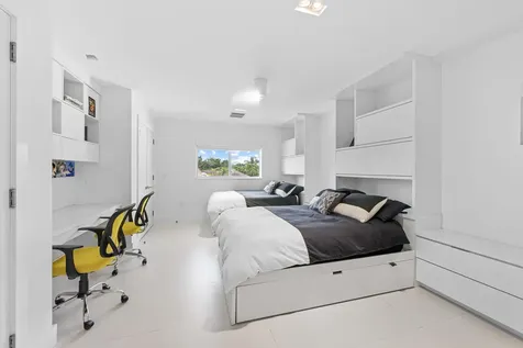 7047 San Sebastian Circle Boca Raton FL 33433