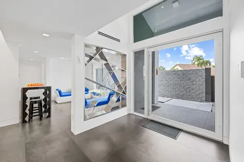 7047 San Sebastian Circle Boca Raton FL 33433