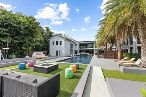 7047 San Sebastian Circle Boca Raton FL 33433