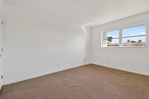 2739 Dudley Drive West Palm Beach FL 33415