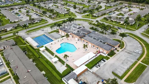 2739 Dudley Drive West Palm Beach FL 33415