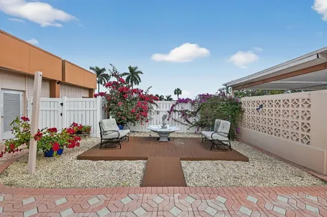 2739 Dudley Drive West Palm Beach FL 33415