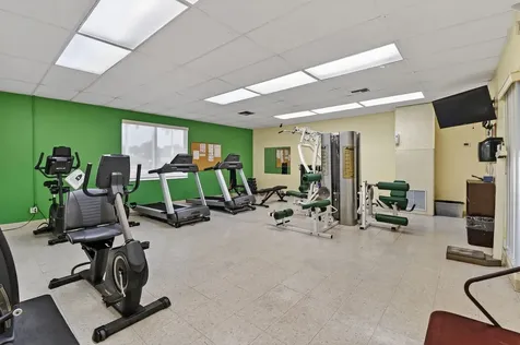 2739 Dudley Drive West Palm Beach FL 33415