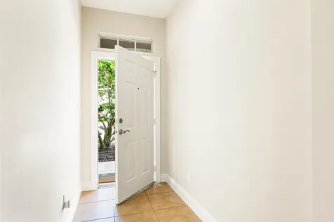 4325 Cross Court Vero Beach FL 32967