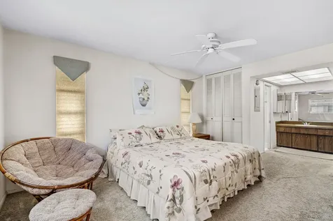 4705 Holly Drive Palm Beach Gardens FL 33418