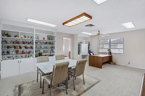 4705 Holly Drive Palm Beach Gardens FL 33418