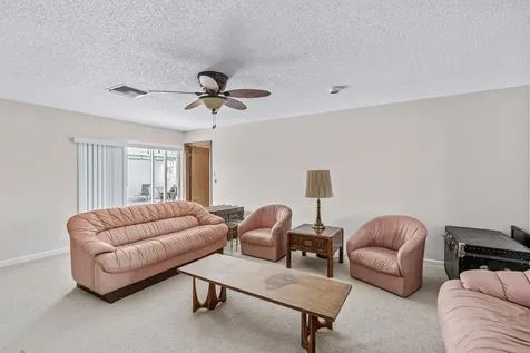 4705 Holly Drive Palm Beach Gardens FL 33418