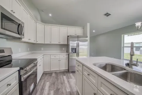 5103 Se 43rd Trace Okeechobee FL 34972