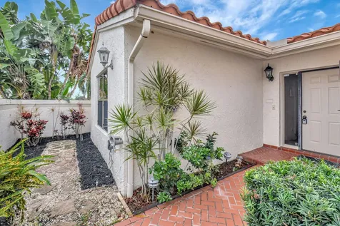 20025 Mona Circle Boca Raton FL 33434