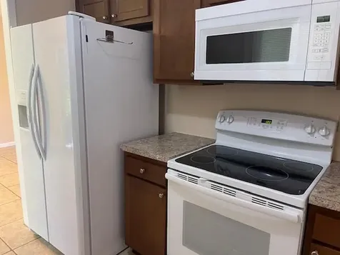 1719 SW Import Drive Port Saint Lucie FL 34953