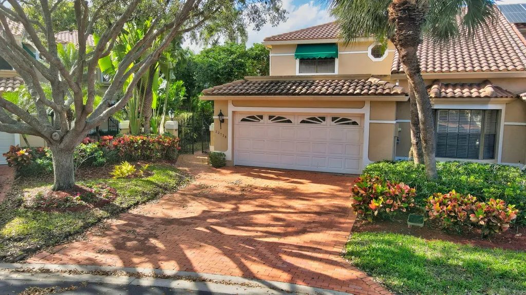 22728 Caravelle Circle Boca Raton FL 33433