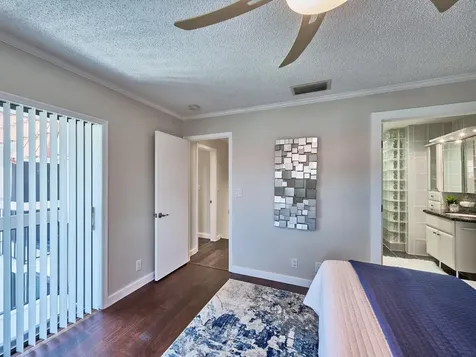 1251 S Federal Highway Boca Raton FL 33432