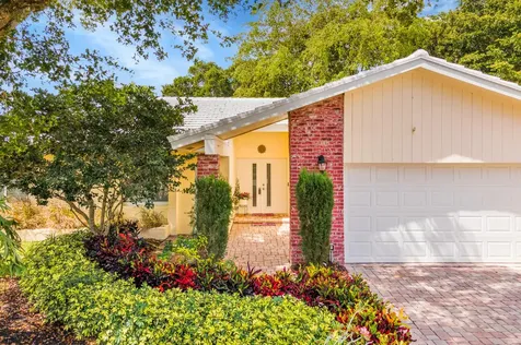 22071 Brentwood Circle Boca Raton FL 33433