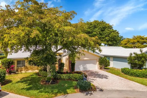 22071 Brentwood Circle Boca Raton FL 33433