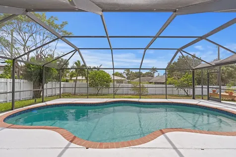 488 Nw 13th Street Boca Raton FL 33432