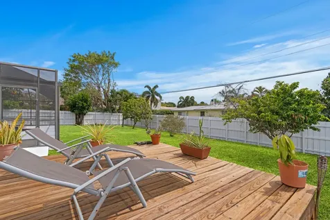 488 Nw 13th Street Boca Raton FL 33432