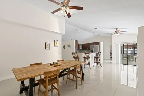 488 Nw 13th Street Boca Raton FL 33432