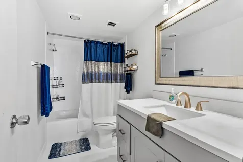 2400 Presidential Way West Palm Beach FL 33401