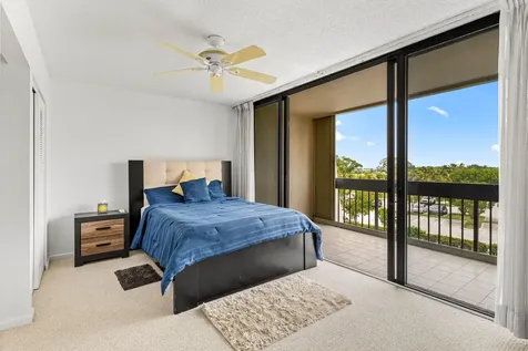 2400 Presidential Way West Palm Beach FL 33401