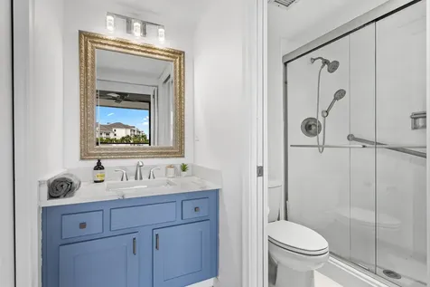 2400 Presidential Way West Palm Beach FL 33401