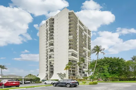 2400 Presidential Way West Palm Beach FL 33401