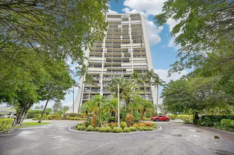 2400 Presidential Way West Palm Beach FL 33401