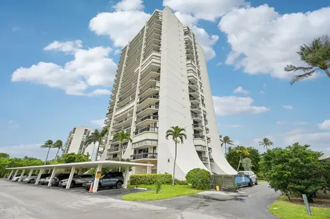 2400 Presidential Way West Palm Beach FL 33401