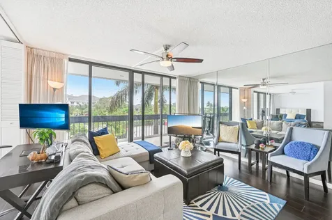 2400 Presidential Way West Palm Beach FL 33401