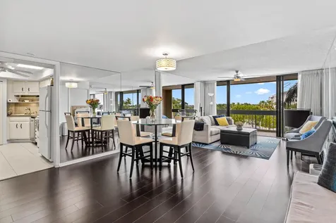 2400 Presidential Way West Palm Beach FL 33401