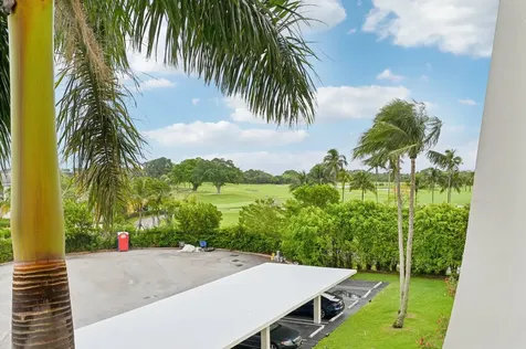 2400 Presidential Way West Palm Beach FL 33401